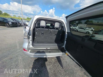 2016 Lexus GX 460 – miniatura 12