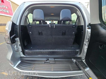 2016 Lexus GX 460 – miniatura 12