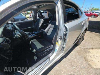 2016 Lexus IS 200t – miniatura 6