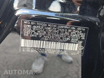 2016 Lexus IS 200t – miniatura 2