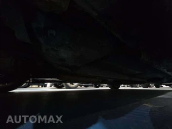2016 Lexus IS 200t – miniatura 7