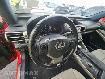 2016 Lexus IS 200t – miniatura 11