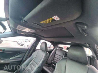 2016 Lexus IS 200t – miniatura 11