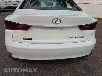 2016 Lexus IS 300 – miniatura 23