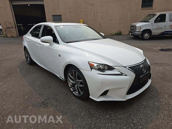 2016 Lexus IS 300 – miniatura 4