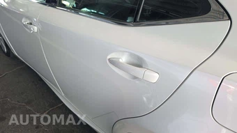 2016 Lexus IS 300 – miniatura 25