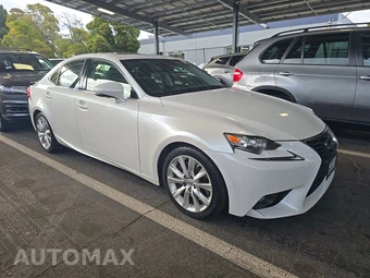 2016 Lexus IS 300 – miniatura 3