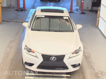 2016 Lexus IS 350 – miniatura 2