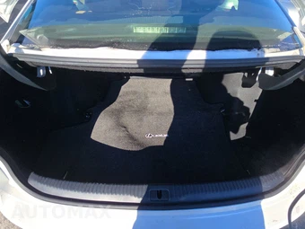 2016 Lexus IS 350 – miniatura 23