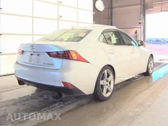 2016 Lexus IS 350 – miniatura 5