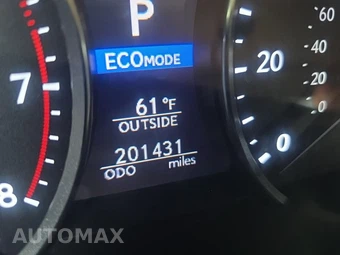2016 Lexus LS 460 – miniatura 15