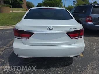 2016 Lexus LS 460 – miniatura 5