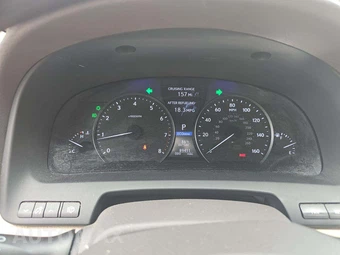 2016 Lexus LS 460 – miniatura 6