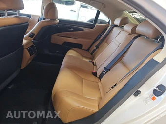 2016 Lexus LS 460L - miniatura 13