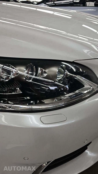 2016 Lexus LS 460L - miniatura 45
