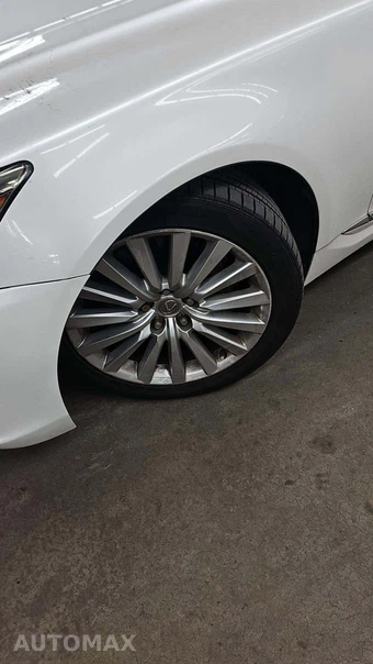 2016 Lexus LS 460L - miniatura 50