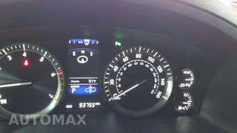 2016 Lexus LX 570 - miniatura 29