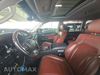 2016 Lexus LX 570 - miniatura 7