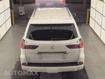 2016 Lexus LX 570 – miniatura 5
