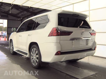 2016 Lexus LX 570 – miniatura 6