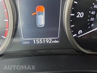 2016 Lexus NX 200t - miniatura 15