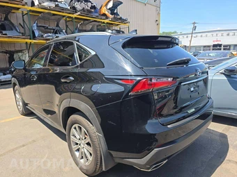 2016 Lexus NX 200t – miniatura 2