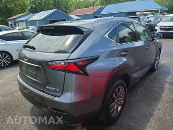 2016 Lexus NX 200t - miniatura 4