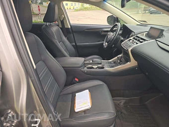 2016 Lexus NX 200t – miniatura 15