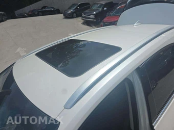 2016 Lexus NX 200t – miniatura 12