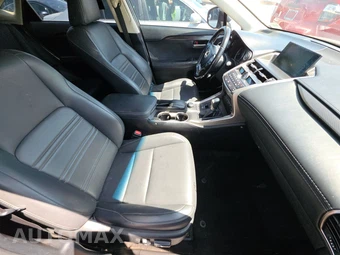 2016 Lexus NX 200t - miniatura 8