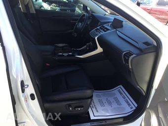 2016 Lexus NX 200t - miniatura 8