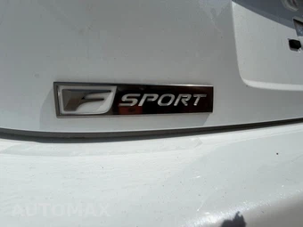 2016 Lexus RC 300 - miniatura 16