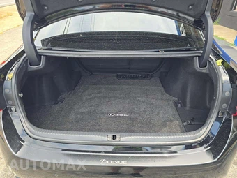 2016 Lexus RC 350 – miniatura 13