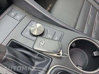 2016 Lexus RC 350 - miniatura 9