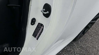 2016 Lexus RC F - miniatura 30
