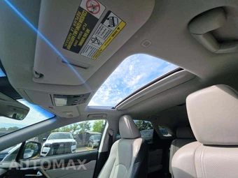 2016 Lexus RX 350 - miniatura 11