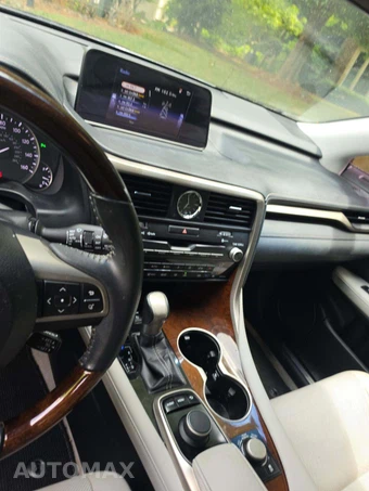 2016 Lexus RX 350 – miniatura 10