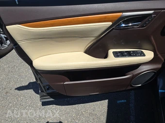 2016 Lexus RX 350 – miniatura 9