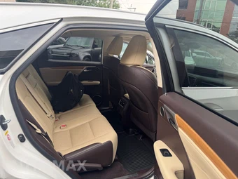 2016 Lexus RX 350 - miniatura 11