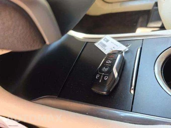 2016 Lincoln MKC Reserve – miniatura 8
