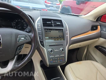 2016 Lincoln MKC Reserve – miniatura 11