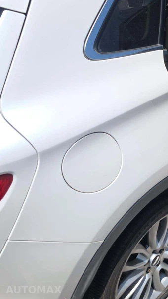 2016 Lincoln MKC Reserve – miniatura 21