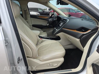 2016 Lincoln MKC Reserve – miniatura 8