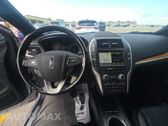 2016 Lincoln MKC Reserve – miniatura 11