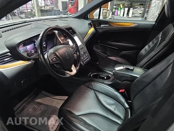2016 Lincoln MKC Reserve – miniatura 13