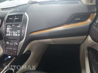 2016 Lincoln MKC Reserve – miniatura 19