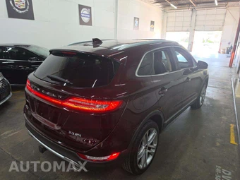 2016 Lincoln MKC Reserve – miniatura 3
