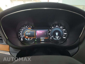 2016 Lincoln MKC Reserve – miniatura 9