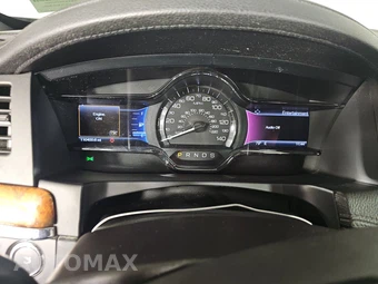 2016 Lincoln MKS - miniatura 12