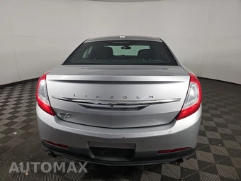 2016 Lincoln MKS - miniatura 5